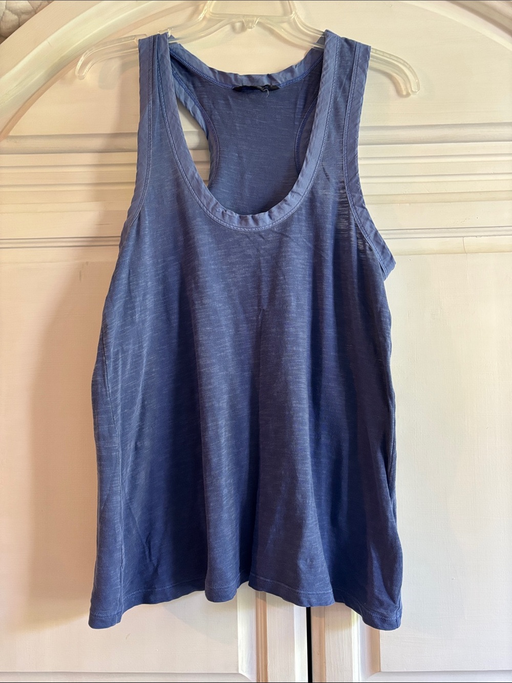 Banana Republic 💯 cotton Blue Scoop Neck Tank Top